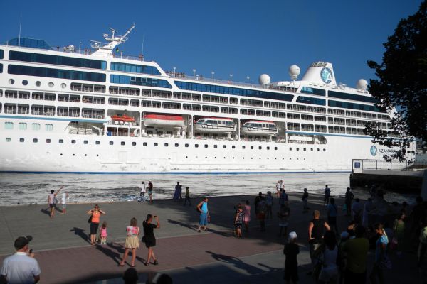 Azamara Cruise Line