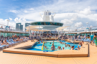 royal caribbean Cruise Line